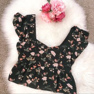 Floral crop top, size XS